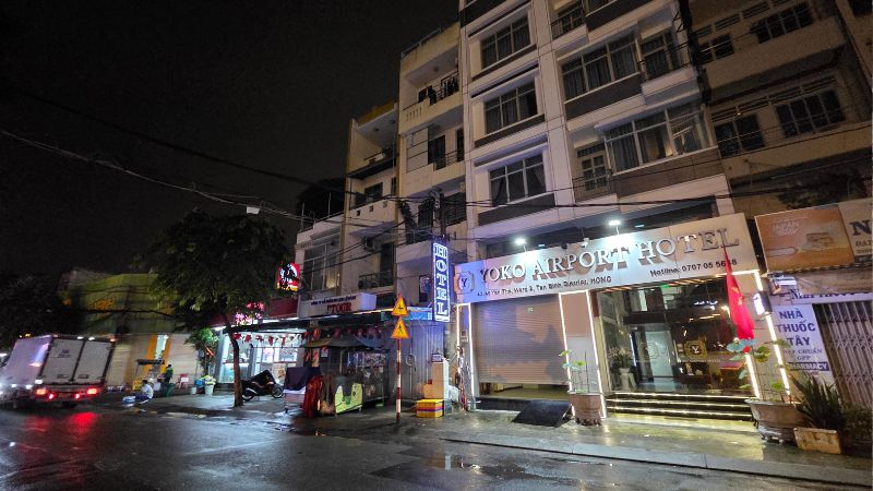 YokoAirportHotel外観